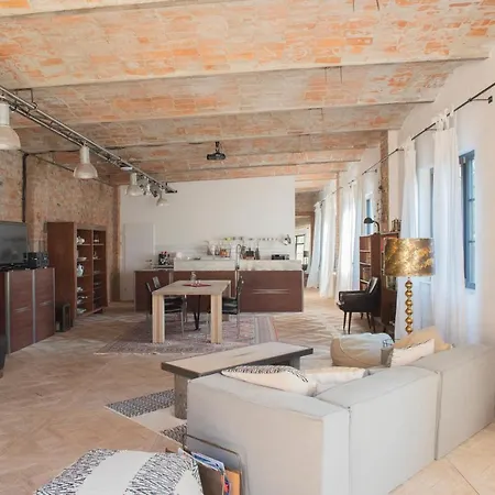 Freiraum Loft *